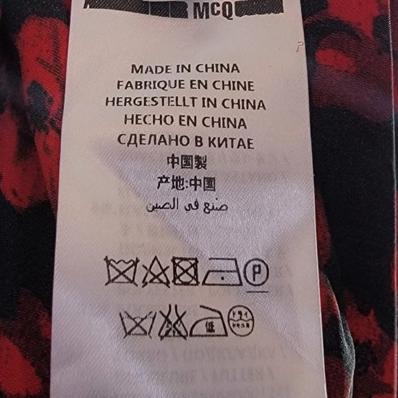 Alexander McQueen Black and Red Floral Mini Dress Size IT 38 NWT - Picture 6 of 6